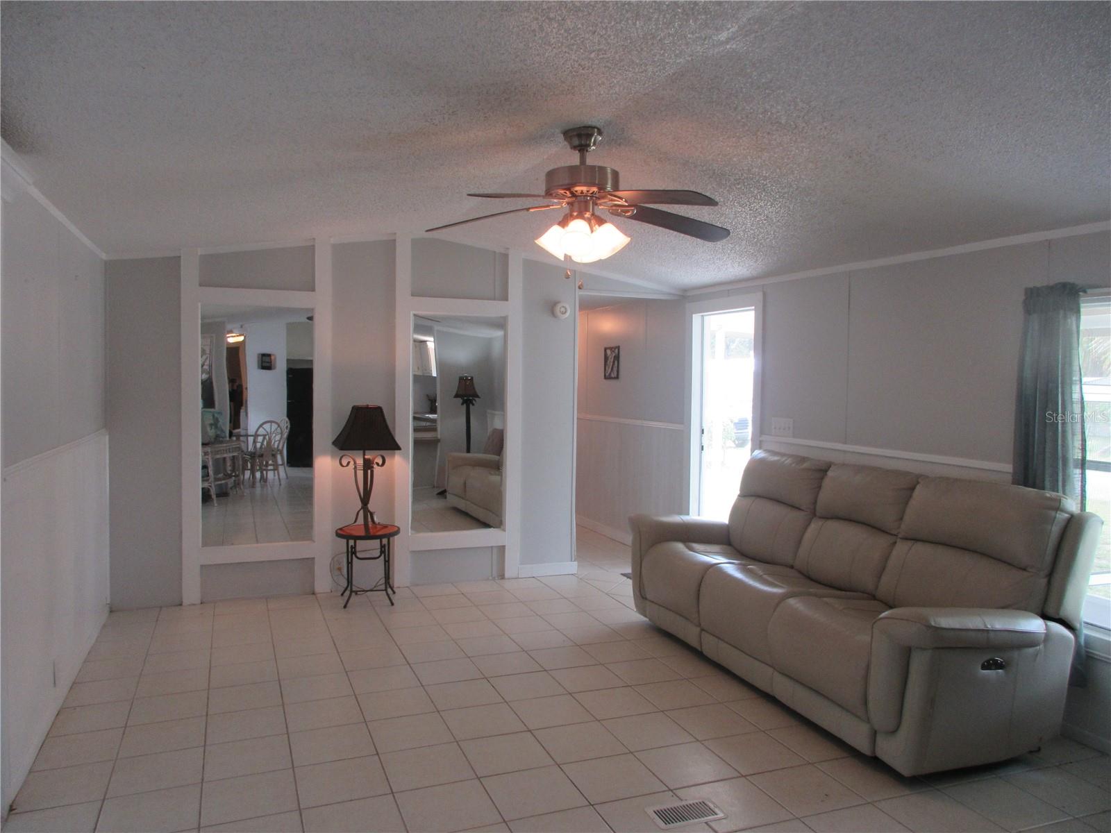 5515 SE 182ND TER, OCKLAWAHA, FL, 32179