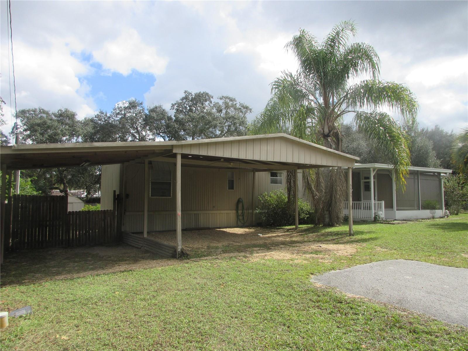 5515 SE 182ND TER, OCKLAWAHA, FL, 32179