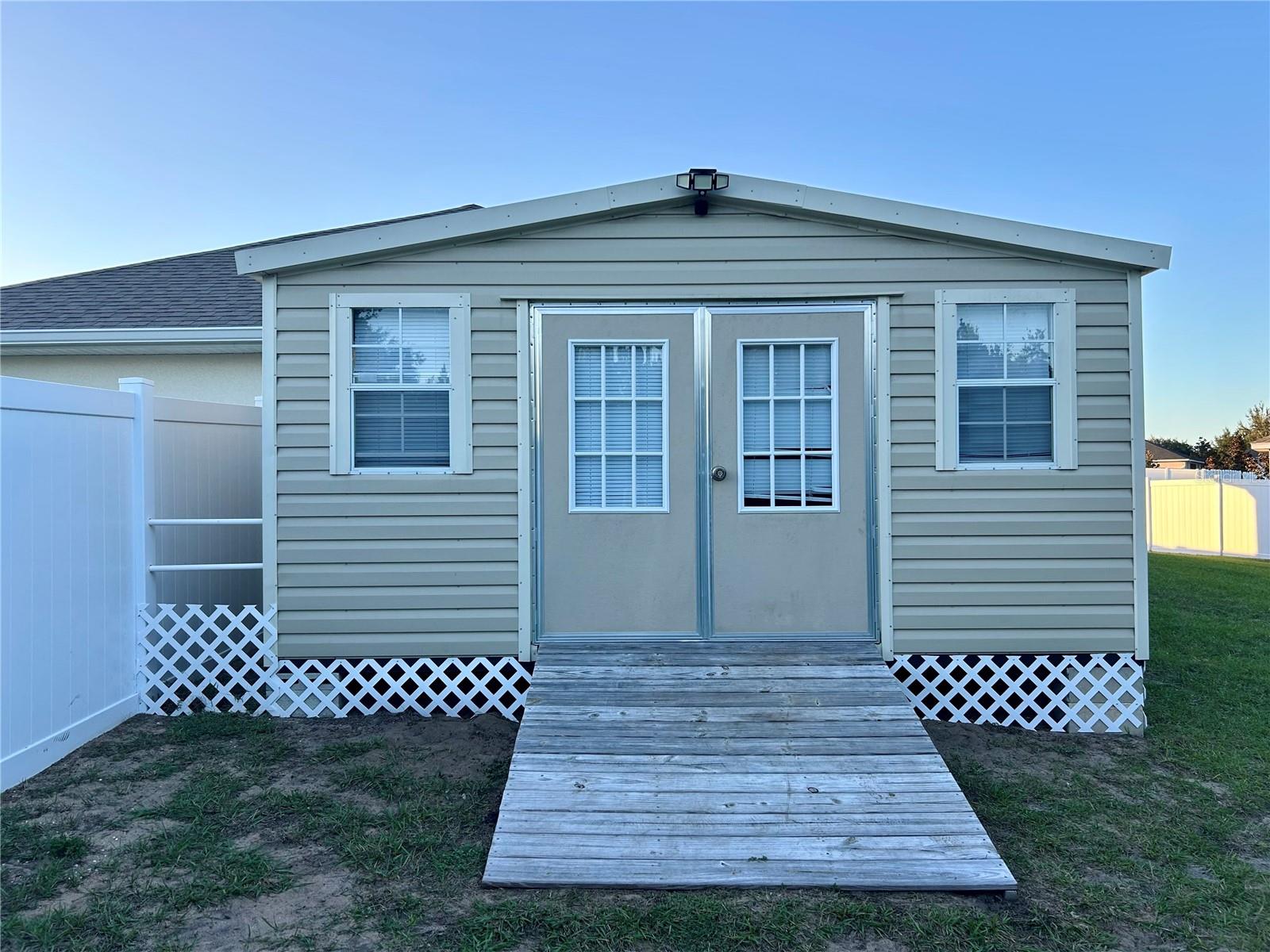 7500 SLOEWOOD DR, LEESBURG, FL, 34748