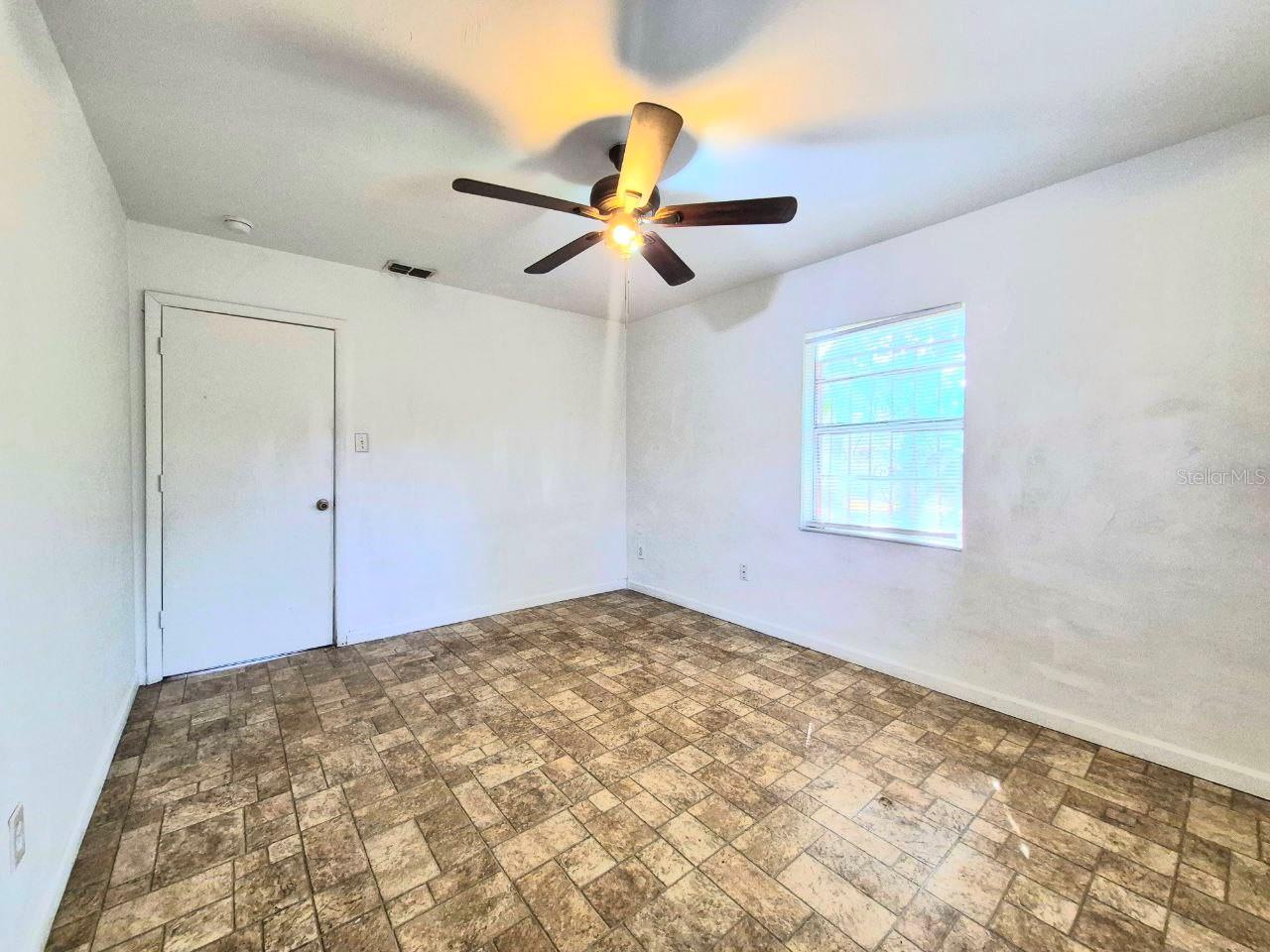 2413 E 38TH AVE, TAMPA, FL, 33610