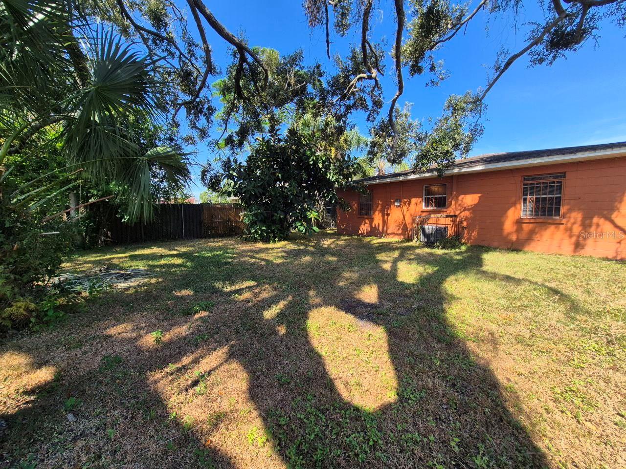 2413 E 38TH AVE, TAMPA, FL, 33610