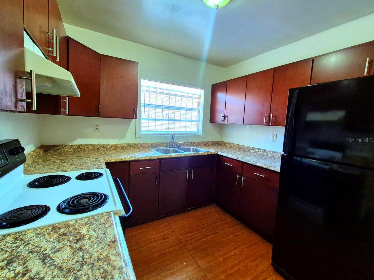 2413 E 38TH AVE, TAMPA, FL, 33610