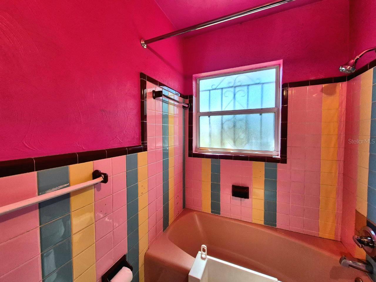 2413 E 38TH AVE, TAMPA, FL, 33610