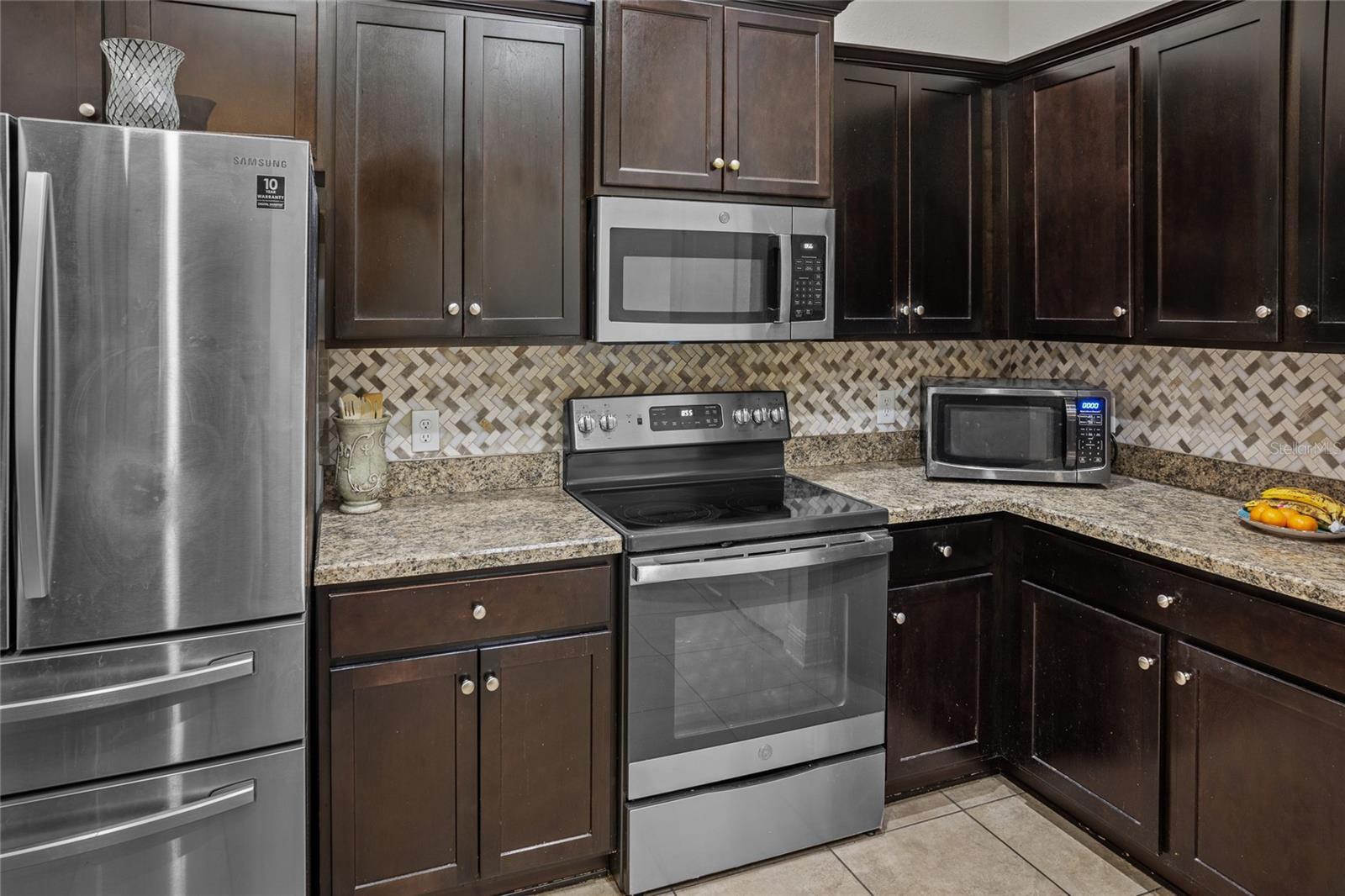 9645 JAYBIRD LN, LAND O LAKES, FL, 34638