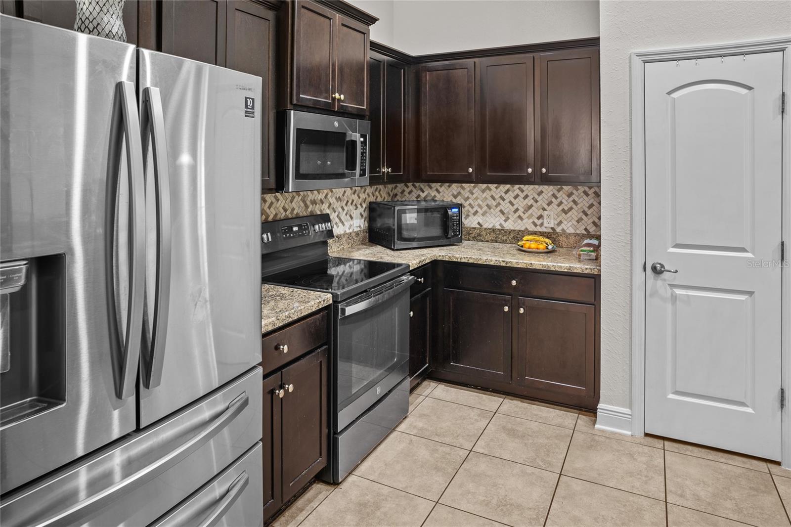 9645 JAYBIRD LN, LAND O LAKES, FL, 34638