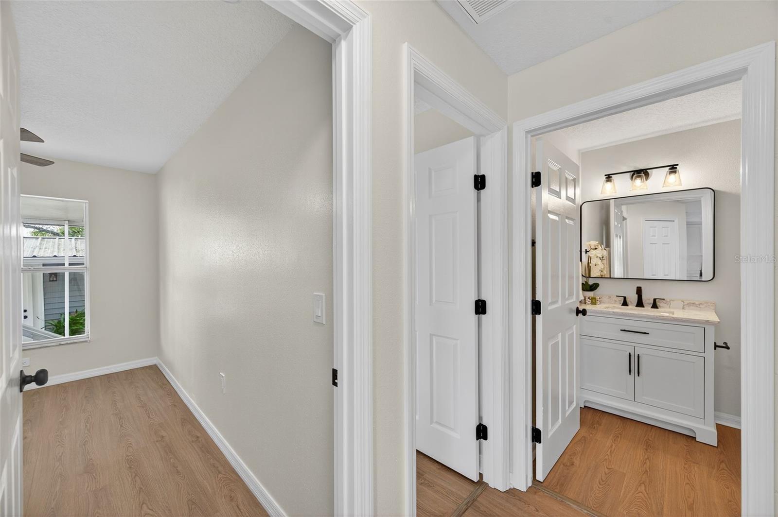 2702 W SAINT JOHN ST, TAMPA, FL, 33607