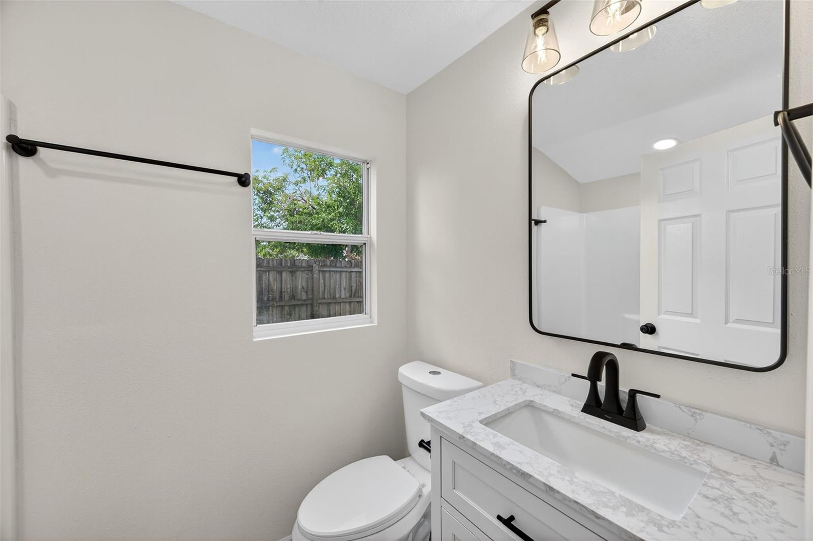 2702 W SAINT JOHN ST, TAMPA, FL, 33607