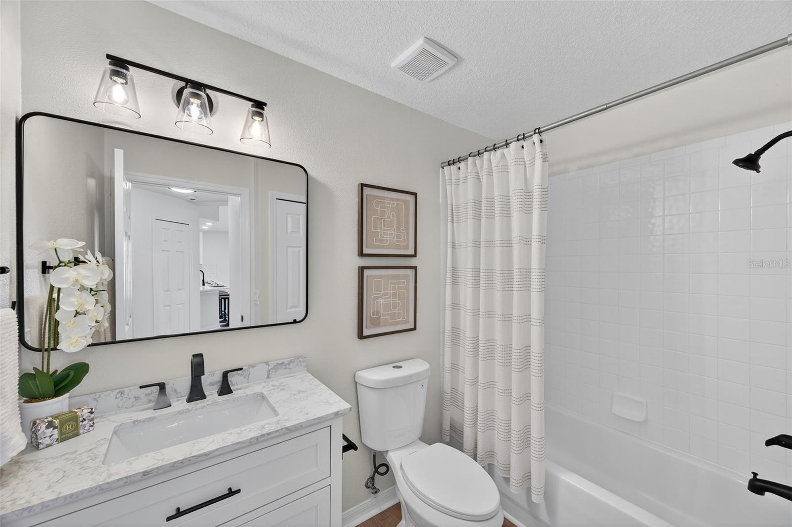 2702 W SAINT JOHN ST, TAMPA, FL, 33607