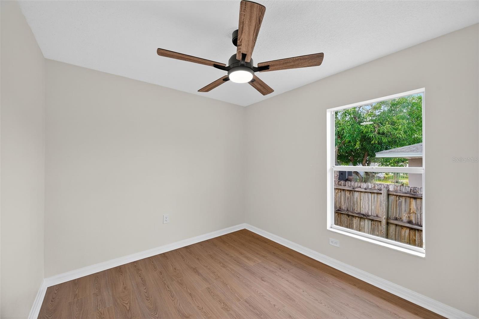 2702 W SAINT JOHN ST, TAMPA, FL, 33607