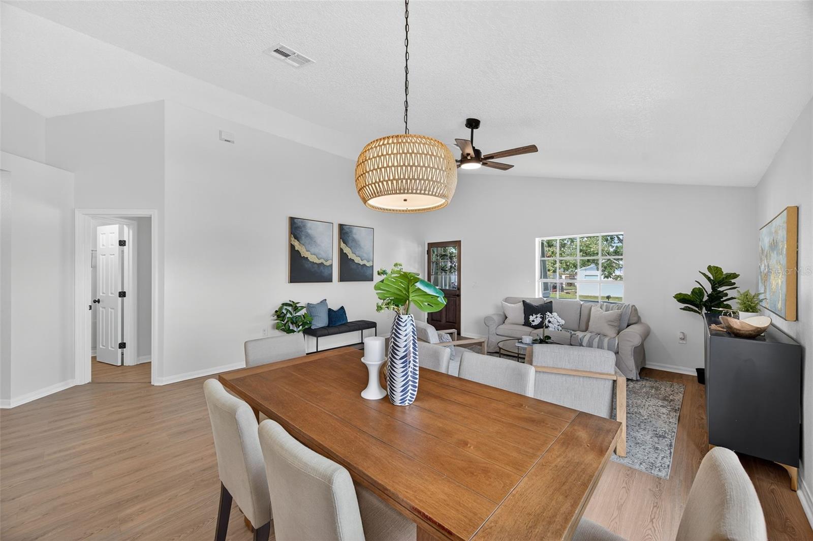 2702 W SAINT JOHN ST, TAMPA, FL, 33607