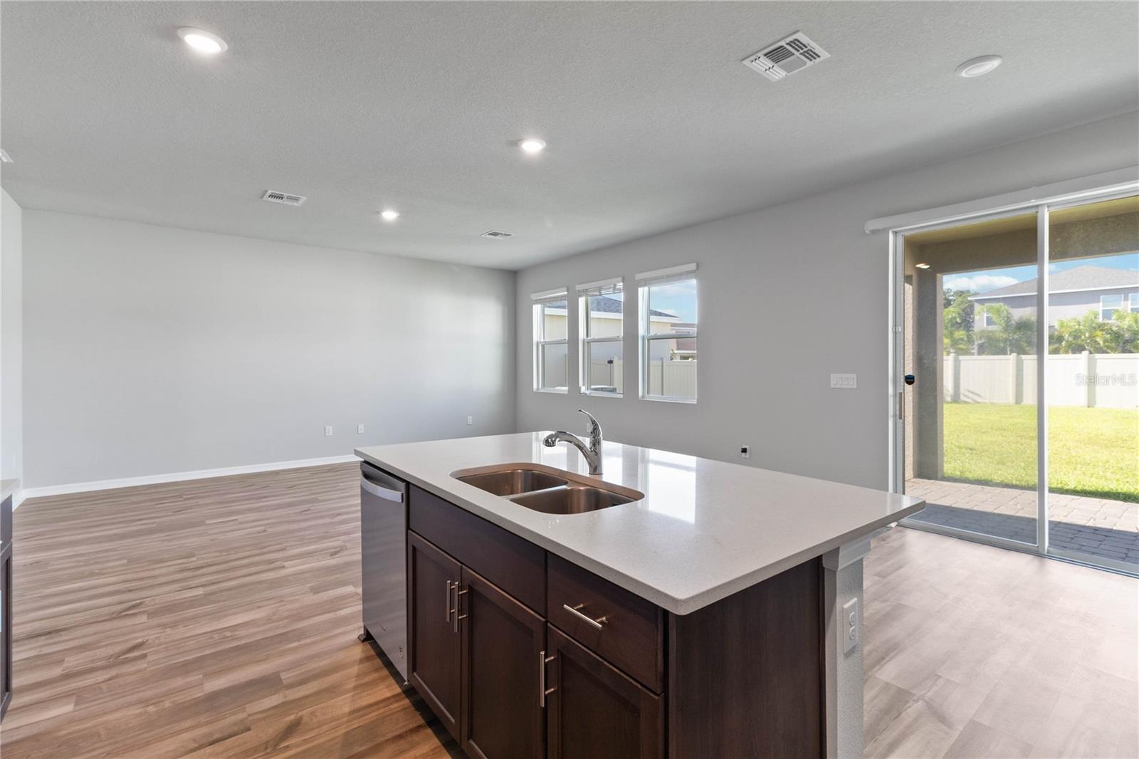 5617 BUNGALOW GROVE CT, PALMETTO, FL, 34221