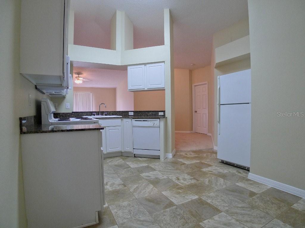 6405 PINE TOP WAY, WESLEY CHAPEL, FL, 33545