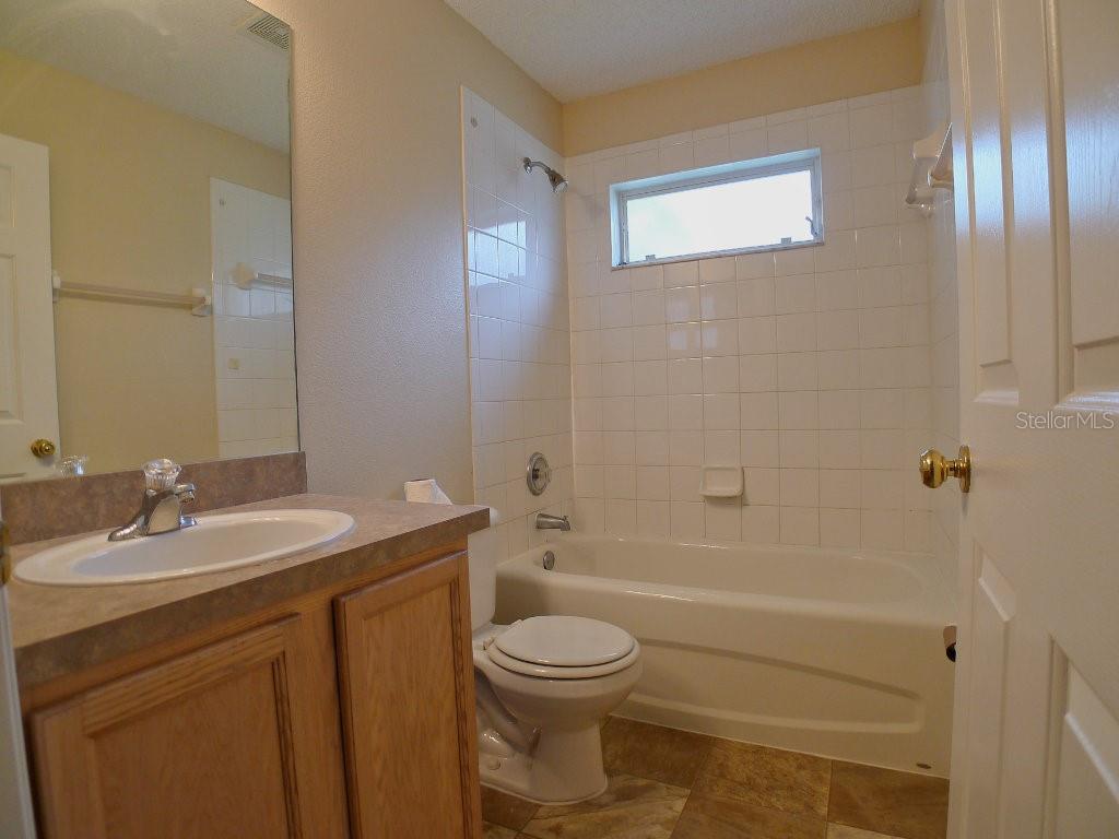 6405 PINE TOP WAY, WESLEY CHAPEL, FL, 33545