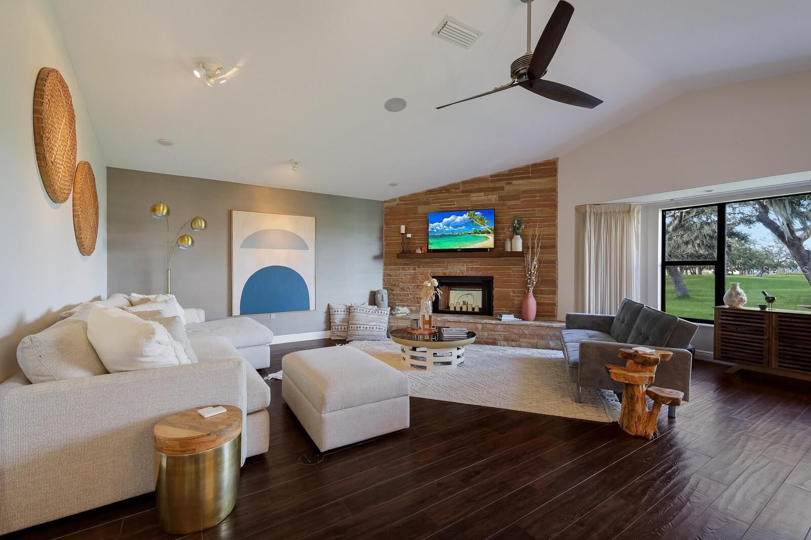 3705 TORREY PINES BLVD, SARASOTA, FL, 34238