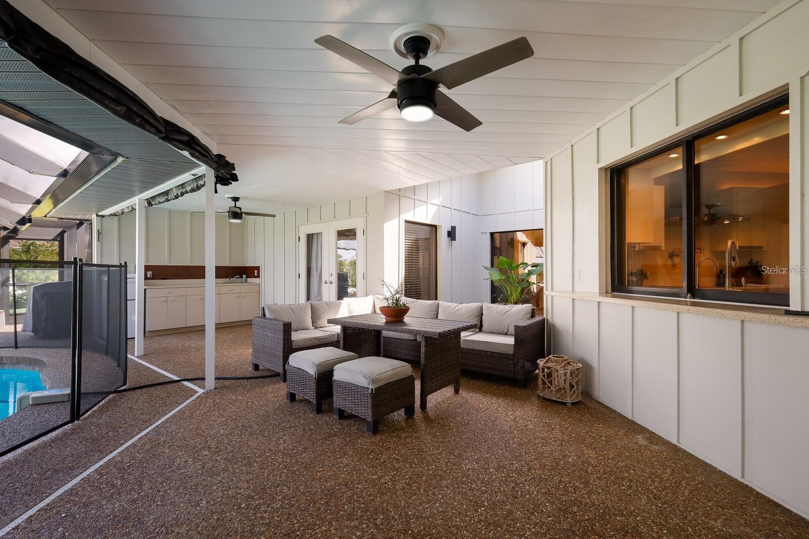 3705 TORREY PINES BLVD, SARASOTA, FL, 34238