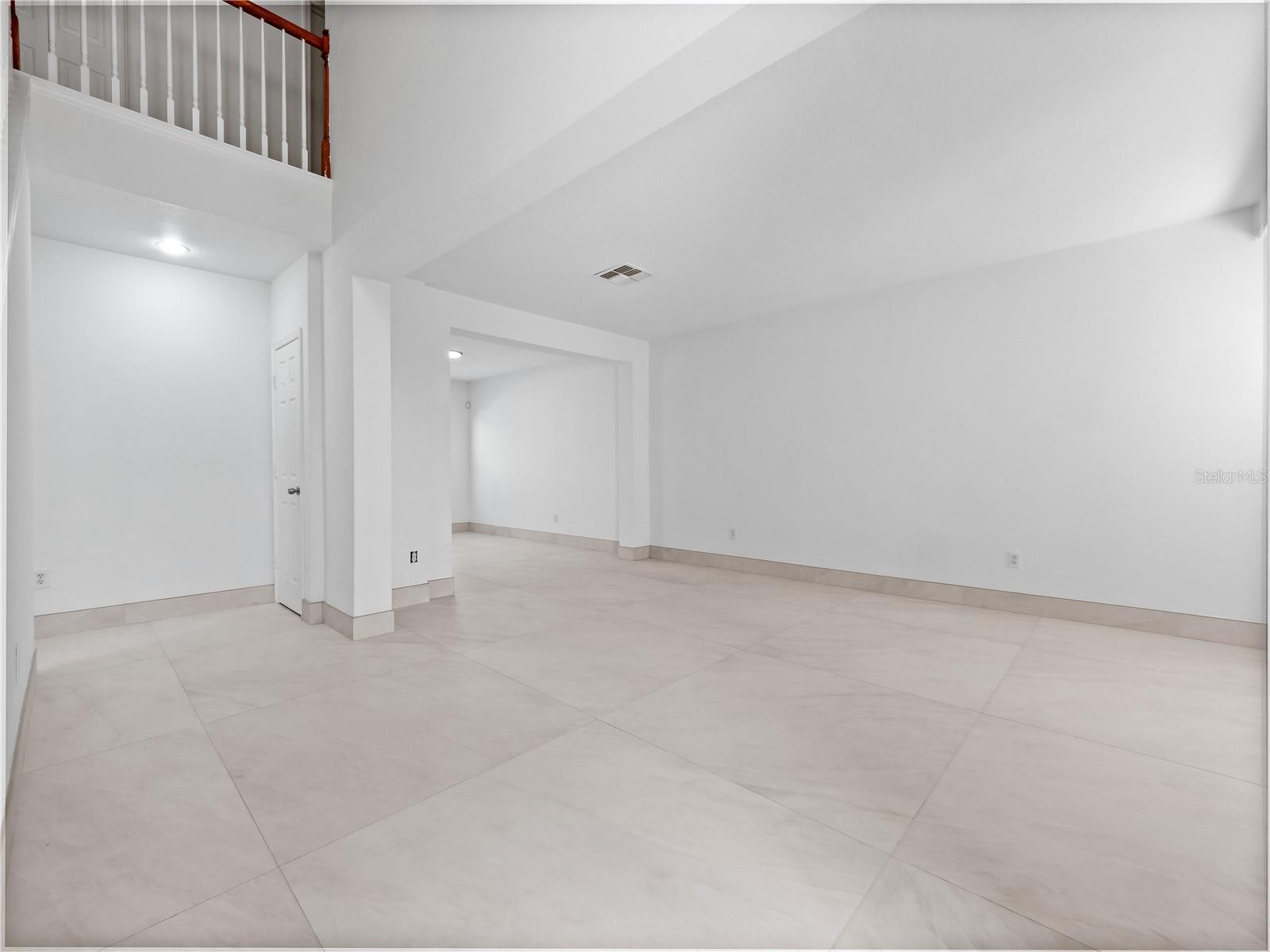 6457 WINDER OAKS BLVD, ORLANDO, FL, 32819