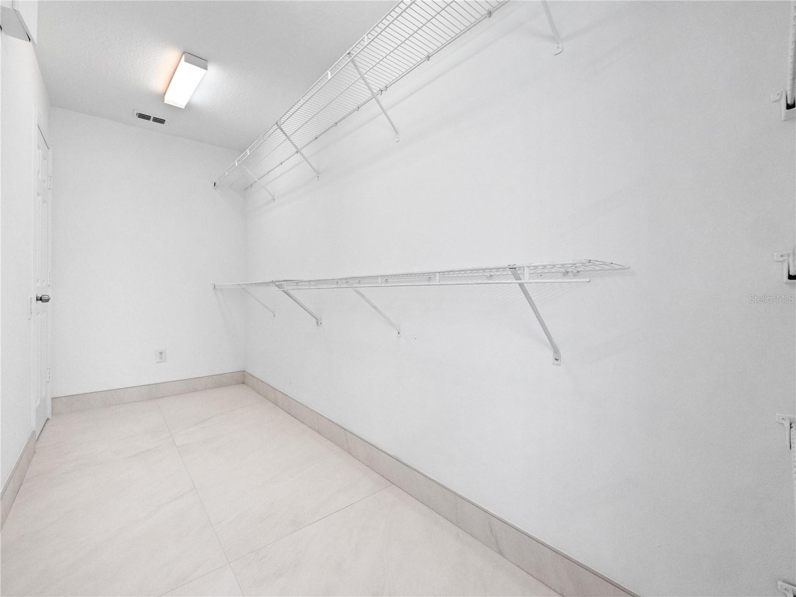 6457 WINDER OAKS BLVD, ORLANDO, FL, 32819