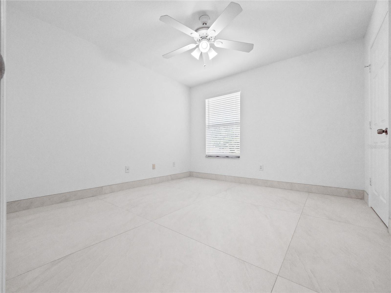 6457 WINDER OAKS BLVD, ORLANDO, FL, 32819