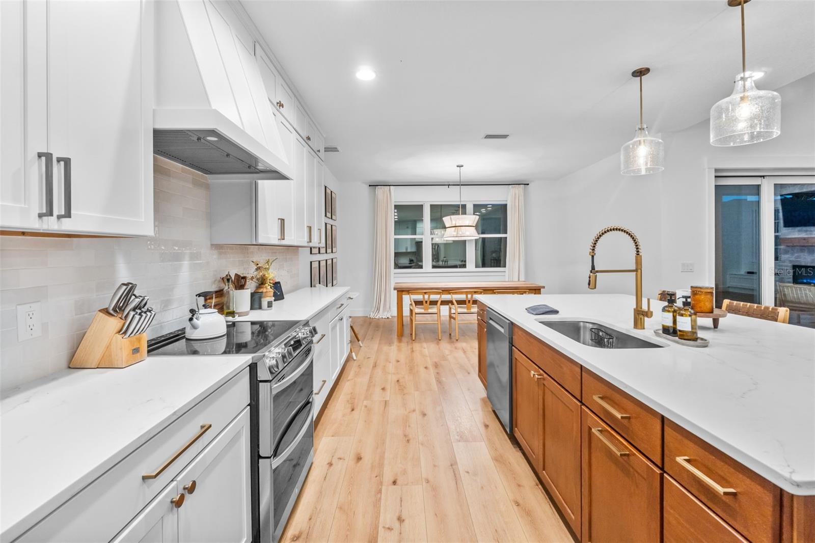 157 CALADIUM AVE, LAKE ALFRED, FL, 33850