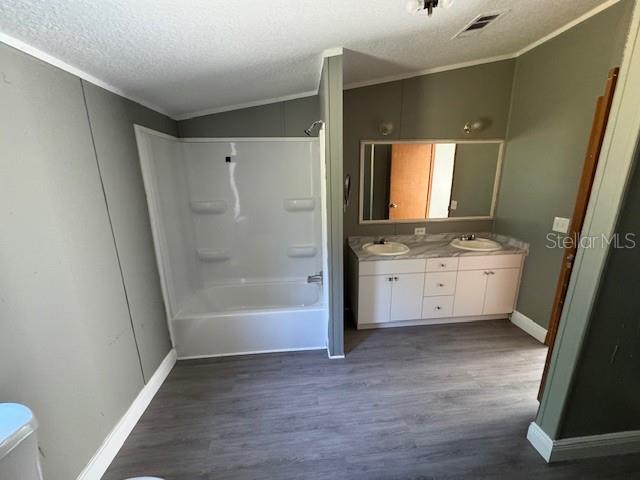 5101 MARC DR, TAMPA, FL, 33619