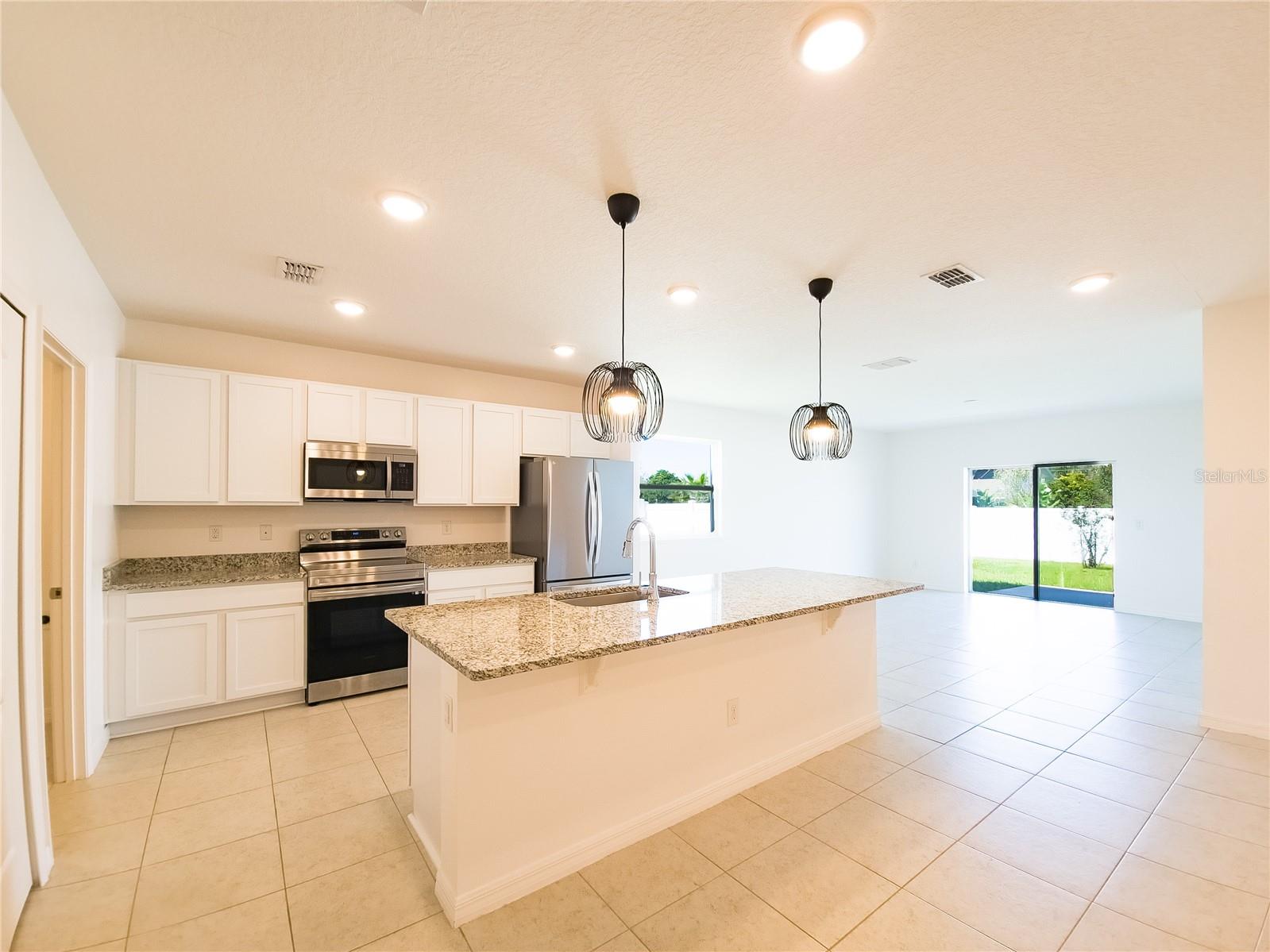 PALM COAST, FL, 32137