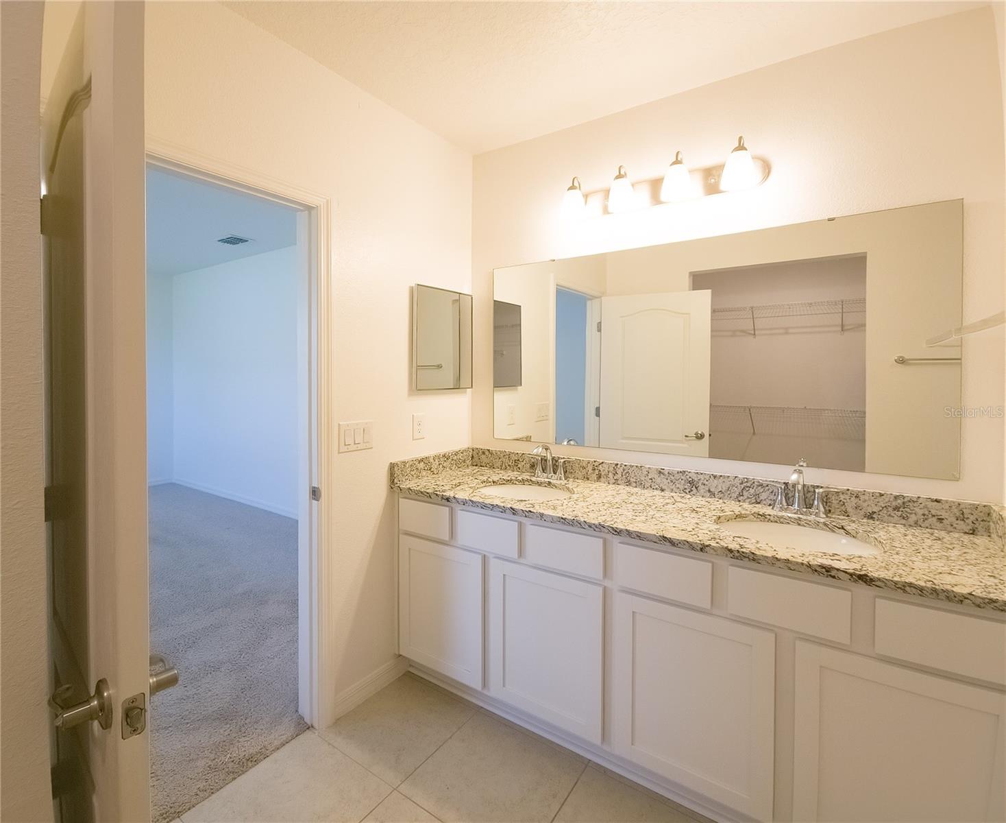 PALM COAST, FL, 32137