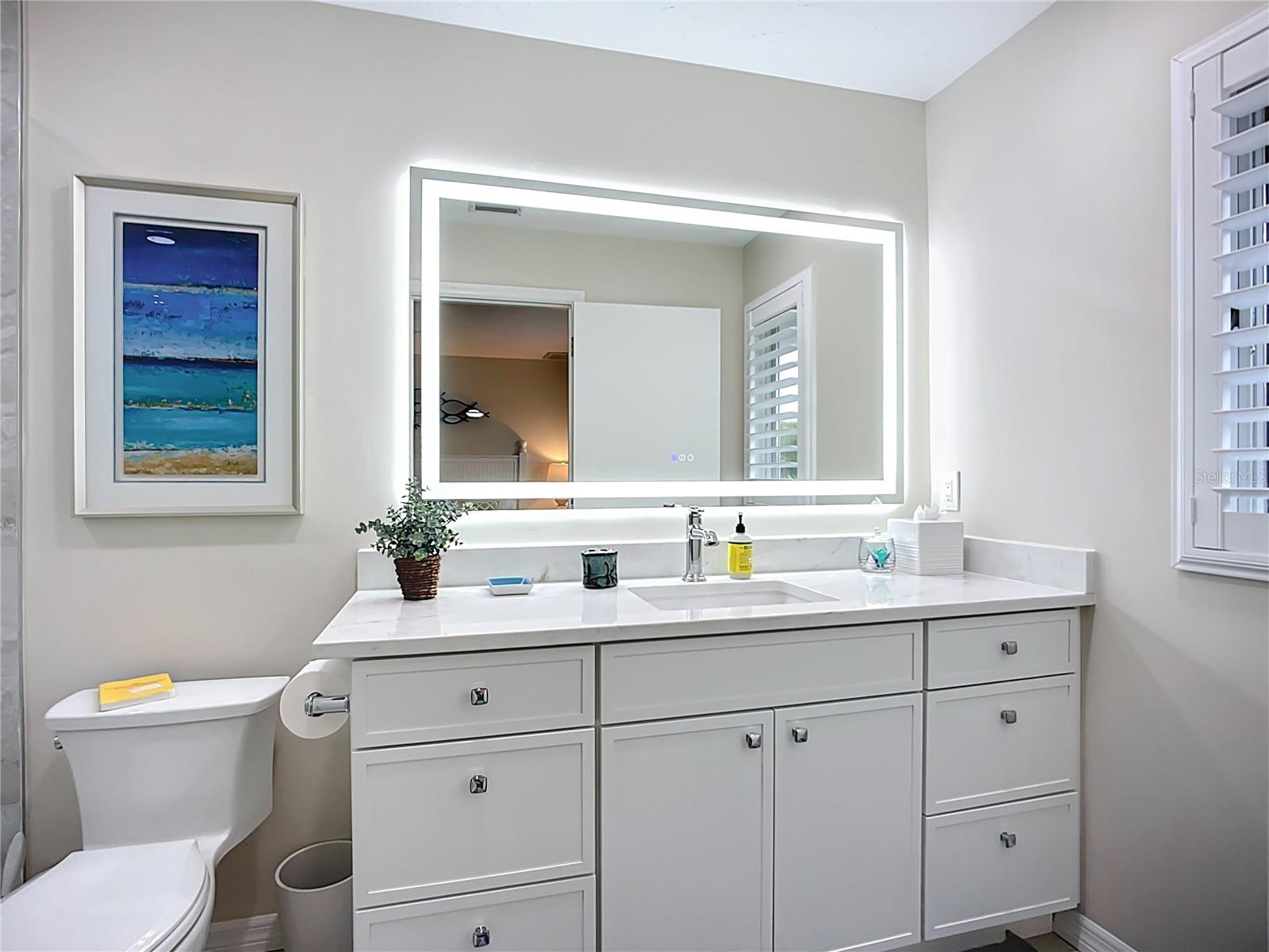 620 NORTH POINT DR, HOLMES BEACH, FL, 34217