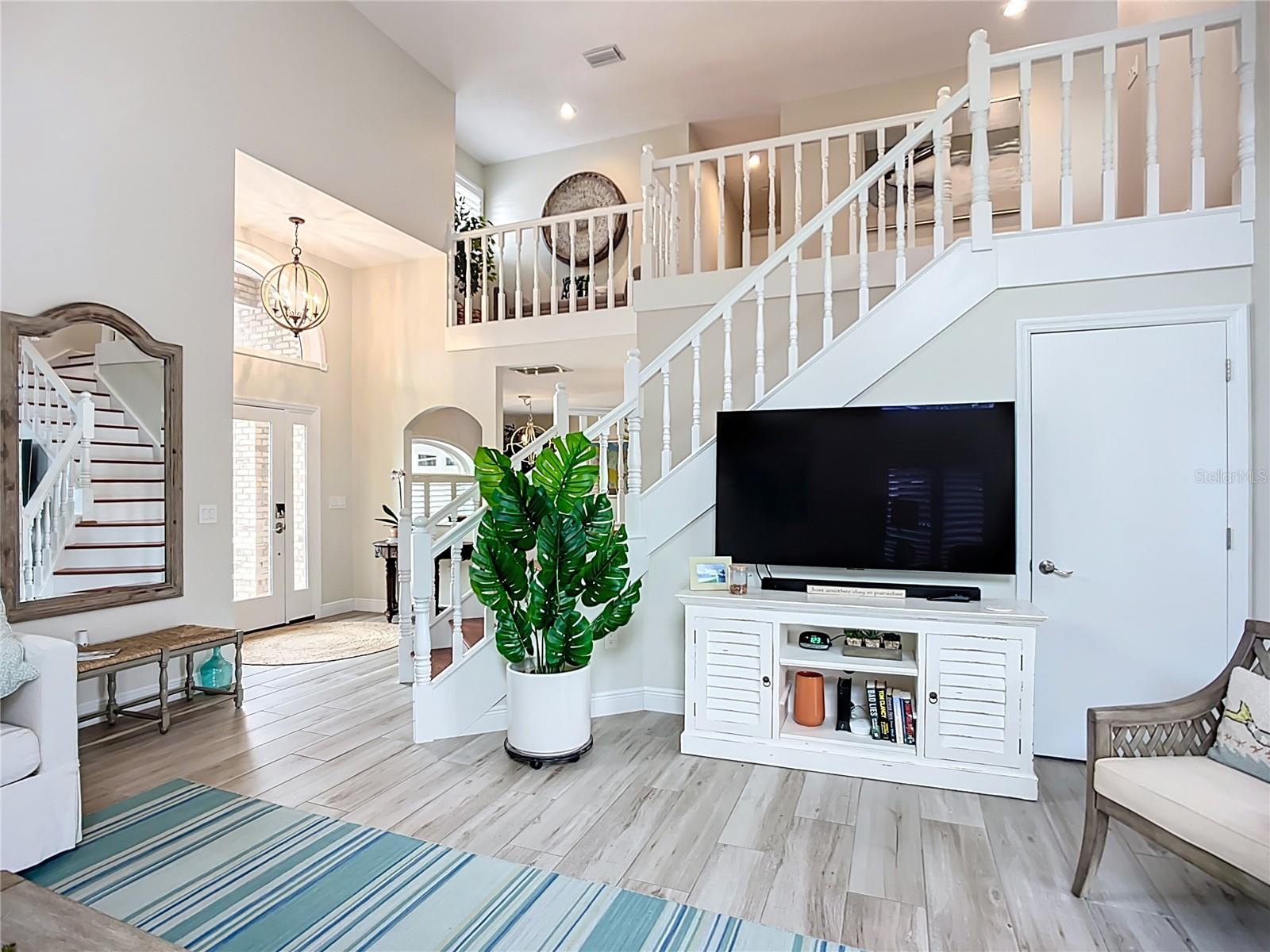 620 NORTH POINT DR, HOLMES BEACH, FL, 34217