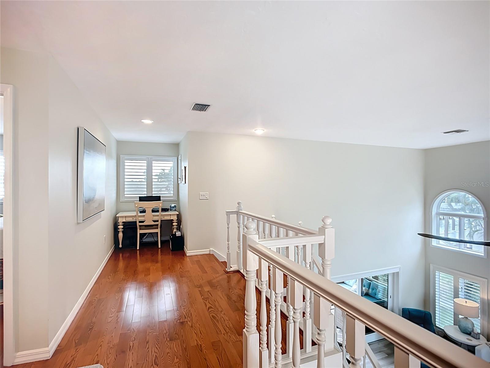 620 NORTH POINT DR, HOLMES BEACH, FL, 34217