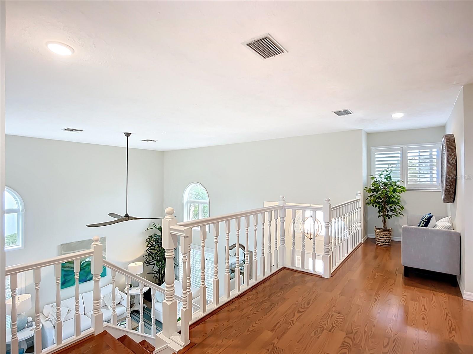 620 NORTH POINT DR, HOLMES BEACH, FL, 34217