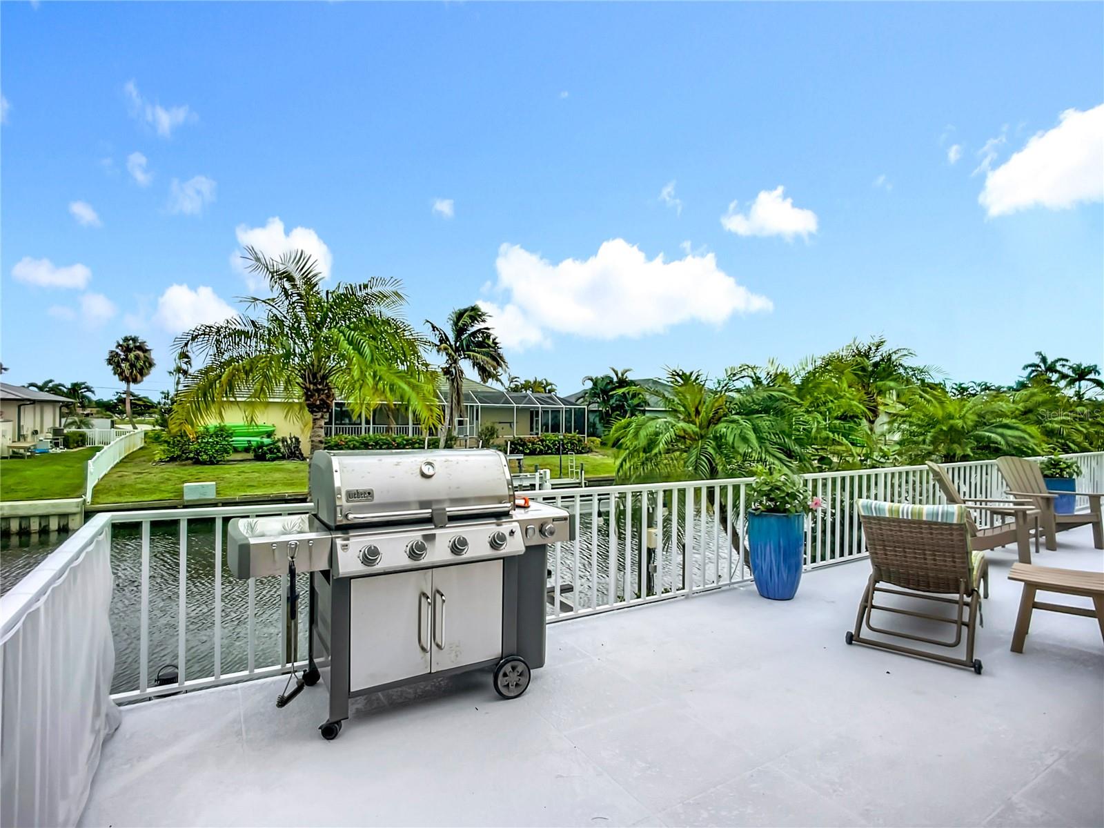620 NORTH POINT DR, HOLMES BEACH, FL, 34217