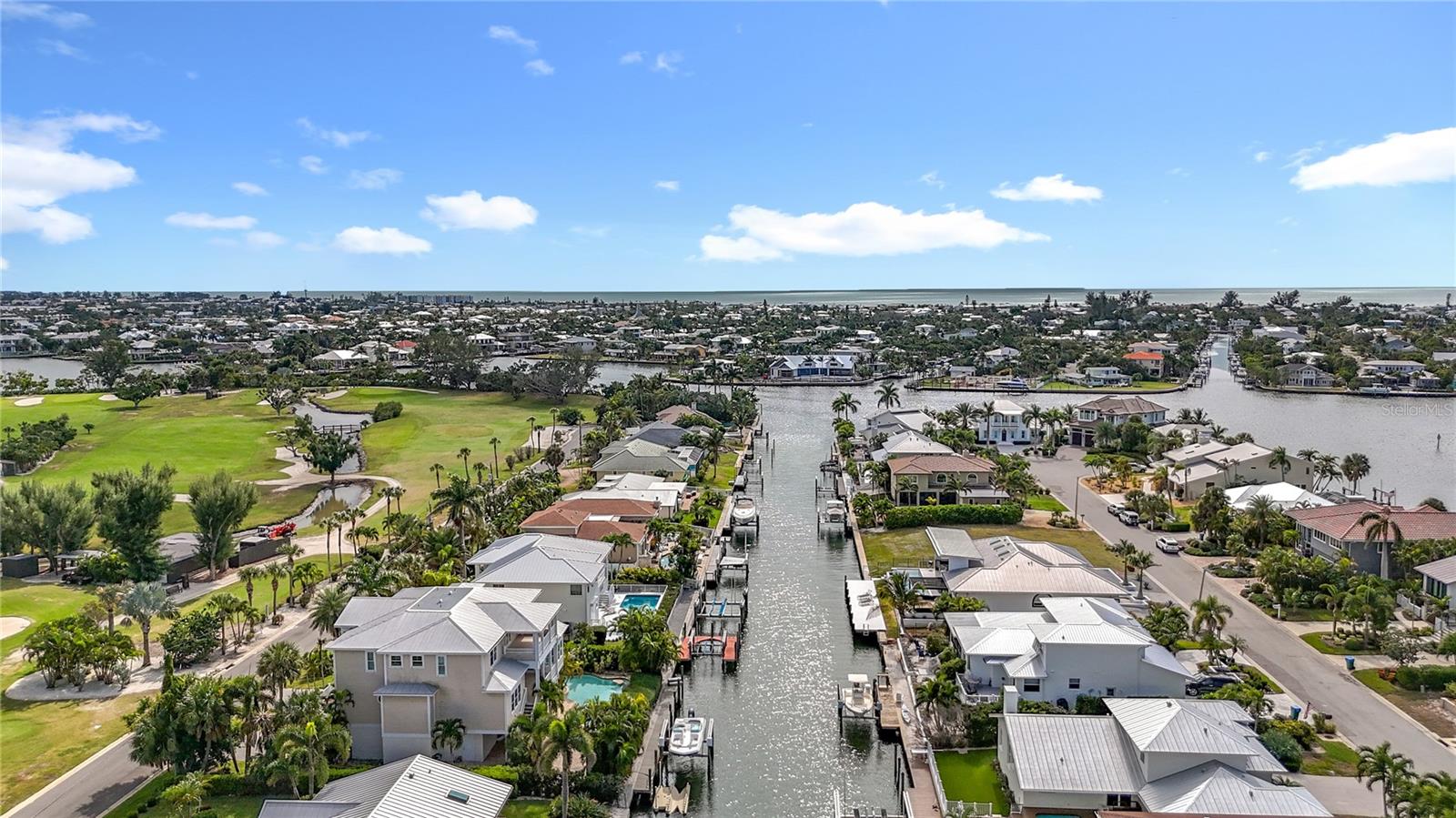 620 NORTH POINT DR, HOLMES BEACH, FL, 34217