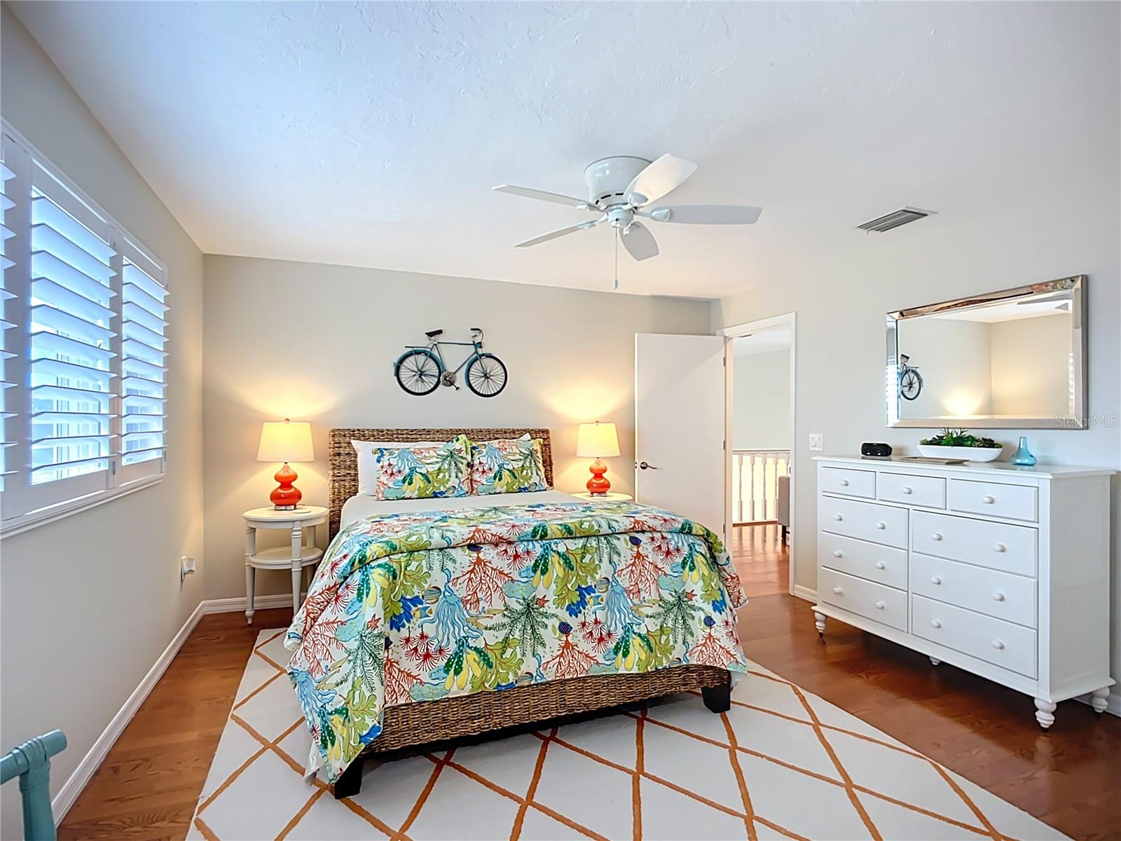 620 NORTH POINT DR, HOLMES BEACH, FL, 34217