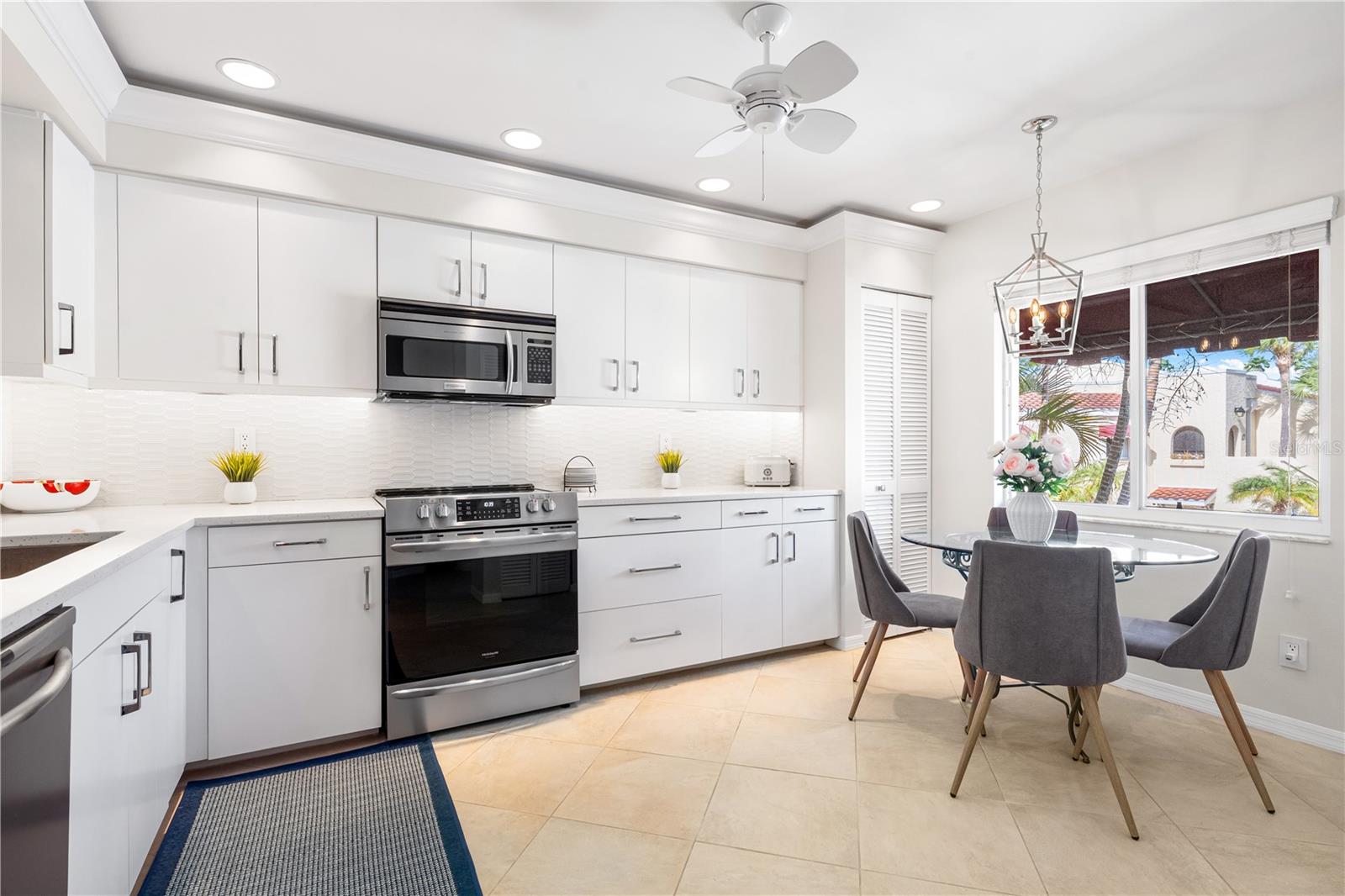 6101 34TH ST W #16G, BRADENTON, FL, 34210