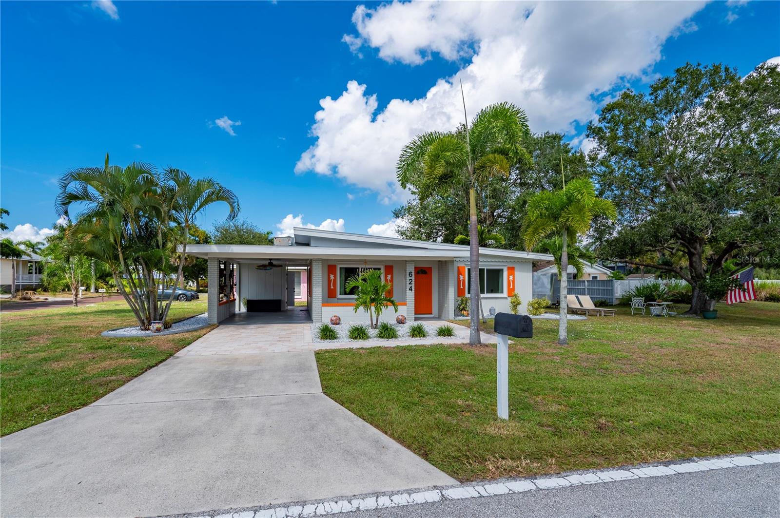 624 W VIRGINIA AVE, PUNTA GORDA, FL, 33950