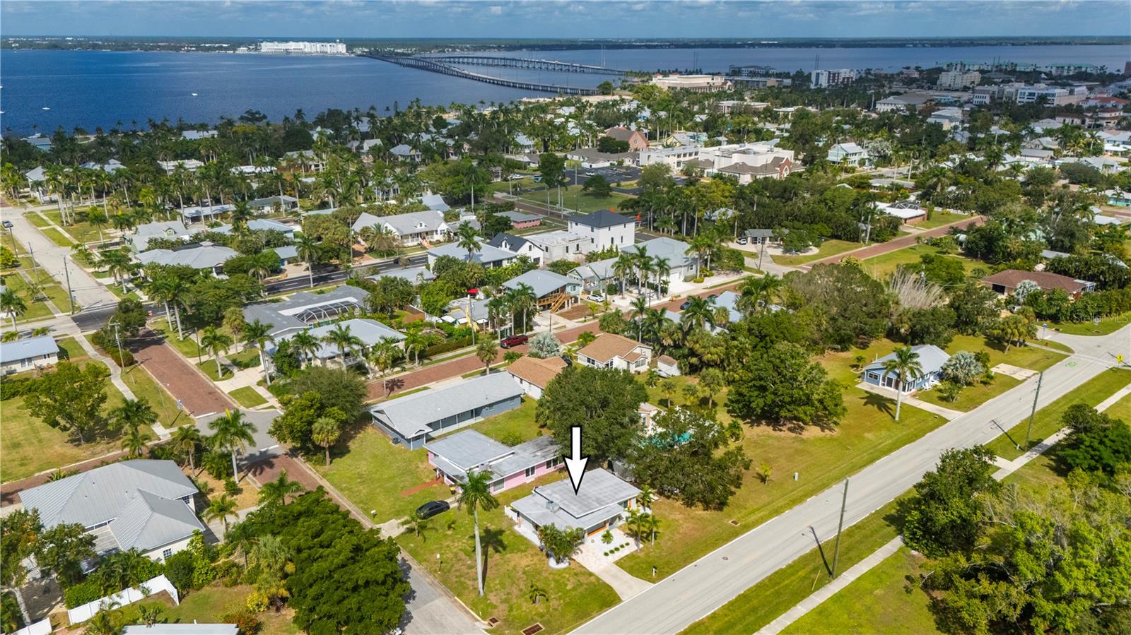 624 W VIRGINIA AVE, PUNTA GORDA, FL, 33950