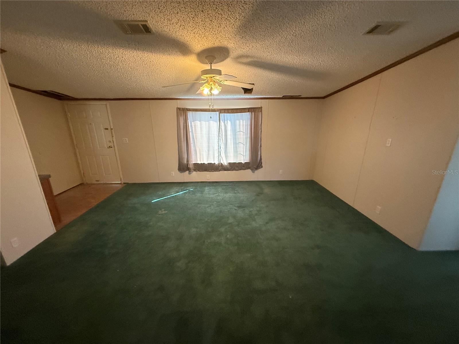 37340 TROPICAL DR, ZEPHYRHILLS, FL, 33541