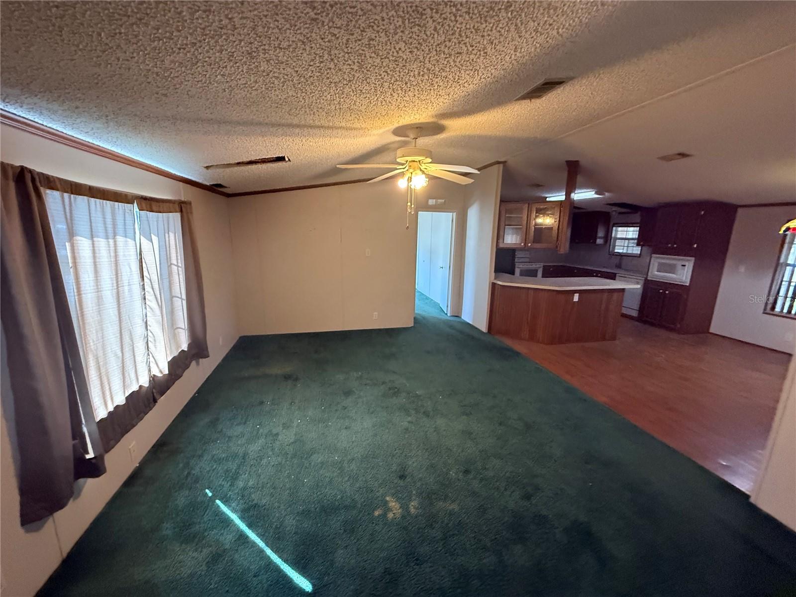 37340 TROPICAL DR, ZEPHYRHILLS, FL, 33541