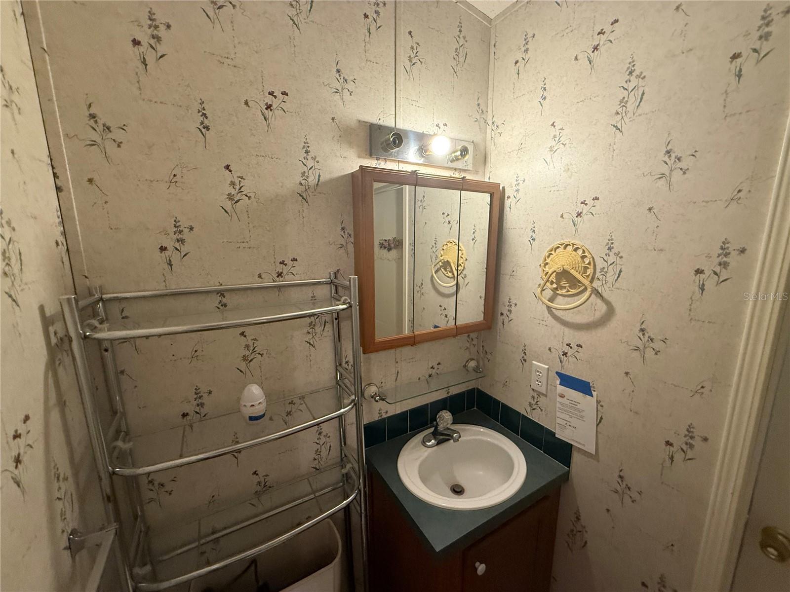 37340 TROPICAL DR, ZEPHYRHILLS, FL, 33541