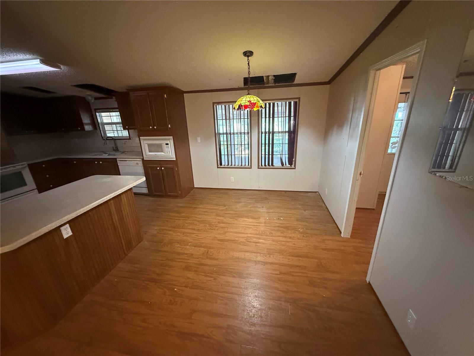 37340 TROPICAL DR, ZEPHYRHILLS, FL, 33541