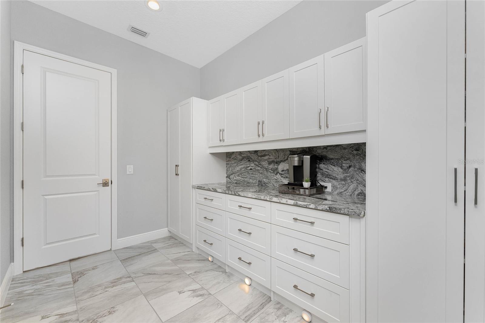 10628 NICKLAUS CT, ENGLEWOOD, FL, 34223