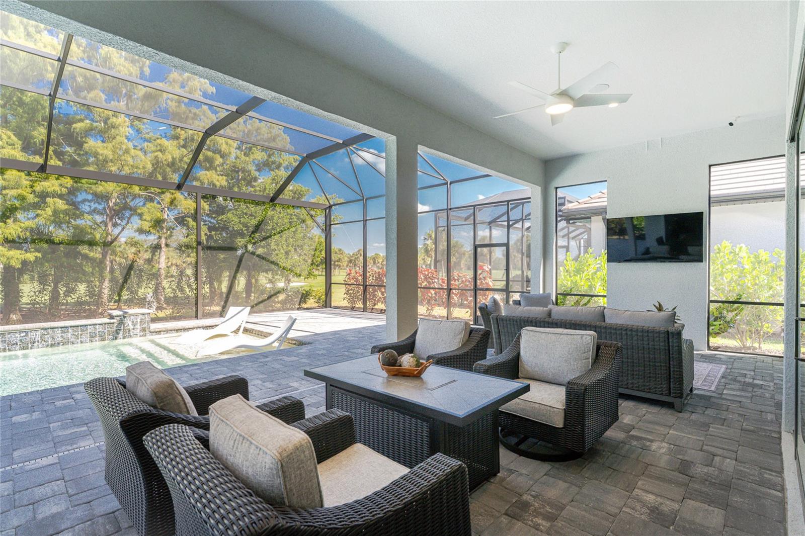 10628 NICKLAUS CT, ENGLEWOOD, FL, 34223