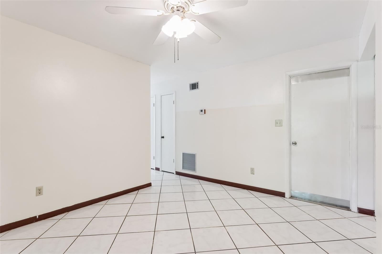 404 SAN LEANDRO DR, CASSELBERRY, FL, 32707