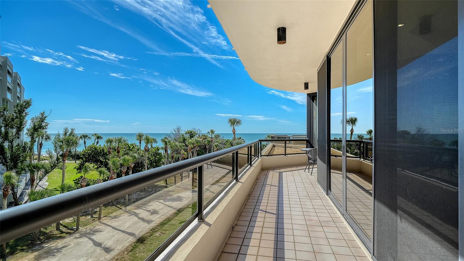 415 L AMBIANCE DR #B202, LONGBOAT KEY, FL, 34228