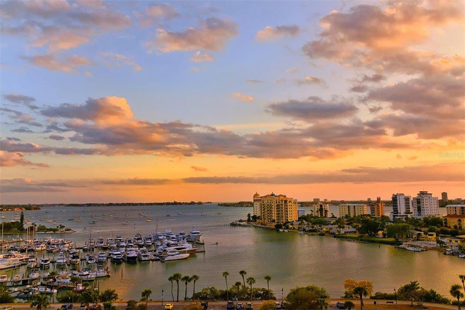 415 L AMBIANCE DR #B202, LONGBOAT KEY, FL, 34228