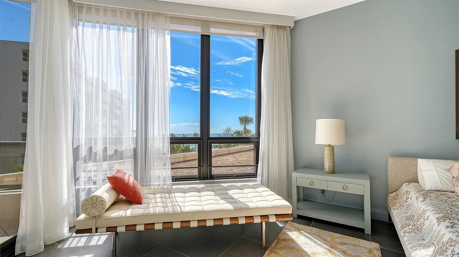 415 L AMBIANCE DR #B202, LONGBOAT KEY, FL, 34228