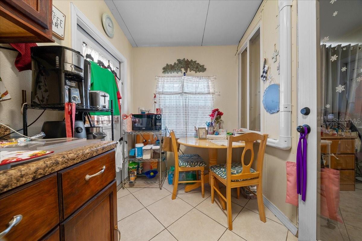 1010 RAINING MEADOWS LN, ORLANDO, FL, 32824