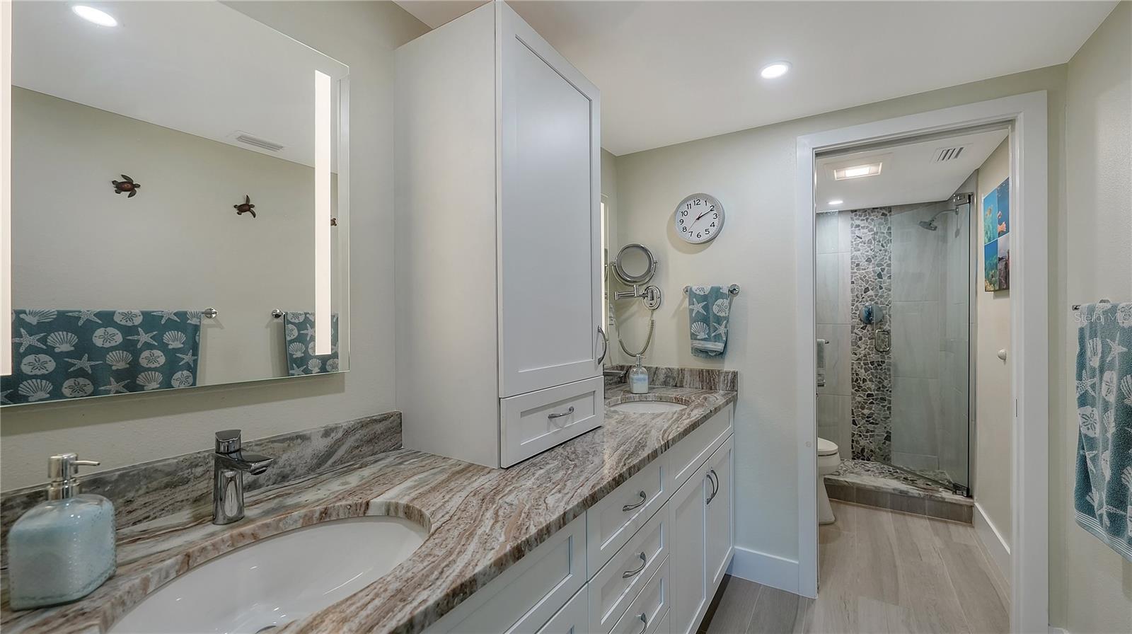 1000 LONGBOAT CLUB RD #402, LONGBOAT KEY, FL, 34228