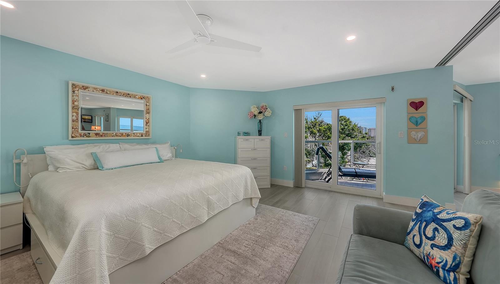 1000 LONGBOAT CLUB RD #402, LONGBOAT KEY, FL, 34228