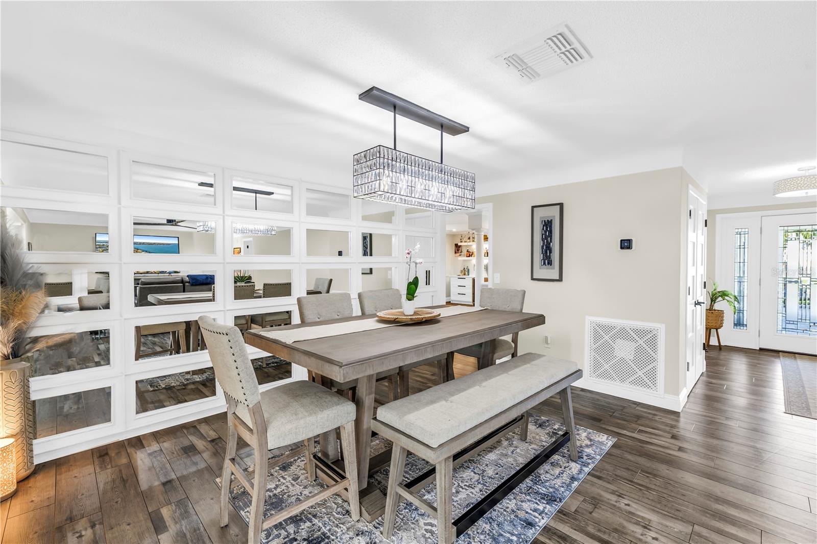 196 1ST ST W, TIERRA VERDE, FL, 33715